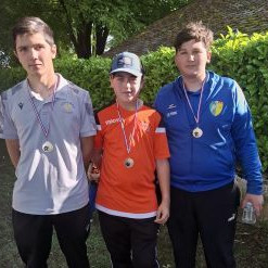 Triplette jeunes oloron